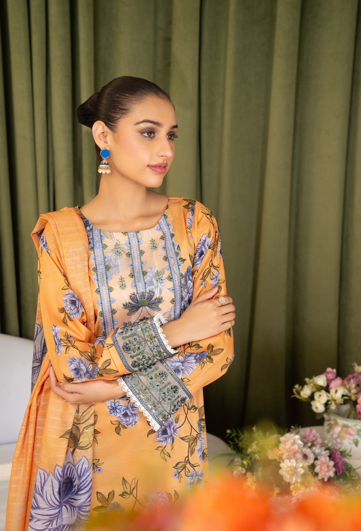 Iznik Inspired Summer/Spring Lawn- Peach Havana Floral