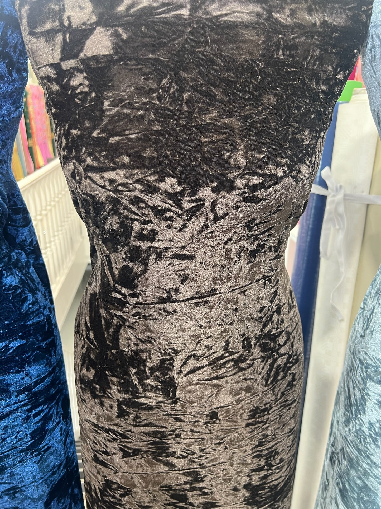 Premium luxurious crushed velvet Suit (full suit 4 yards)