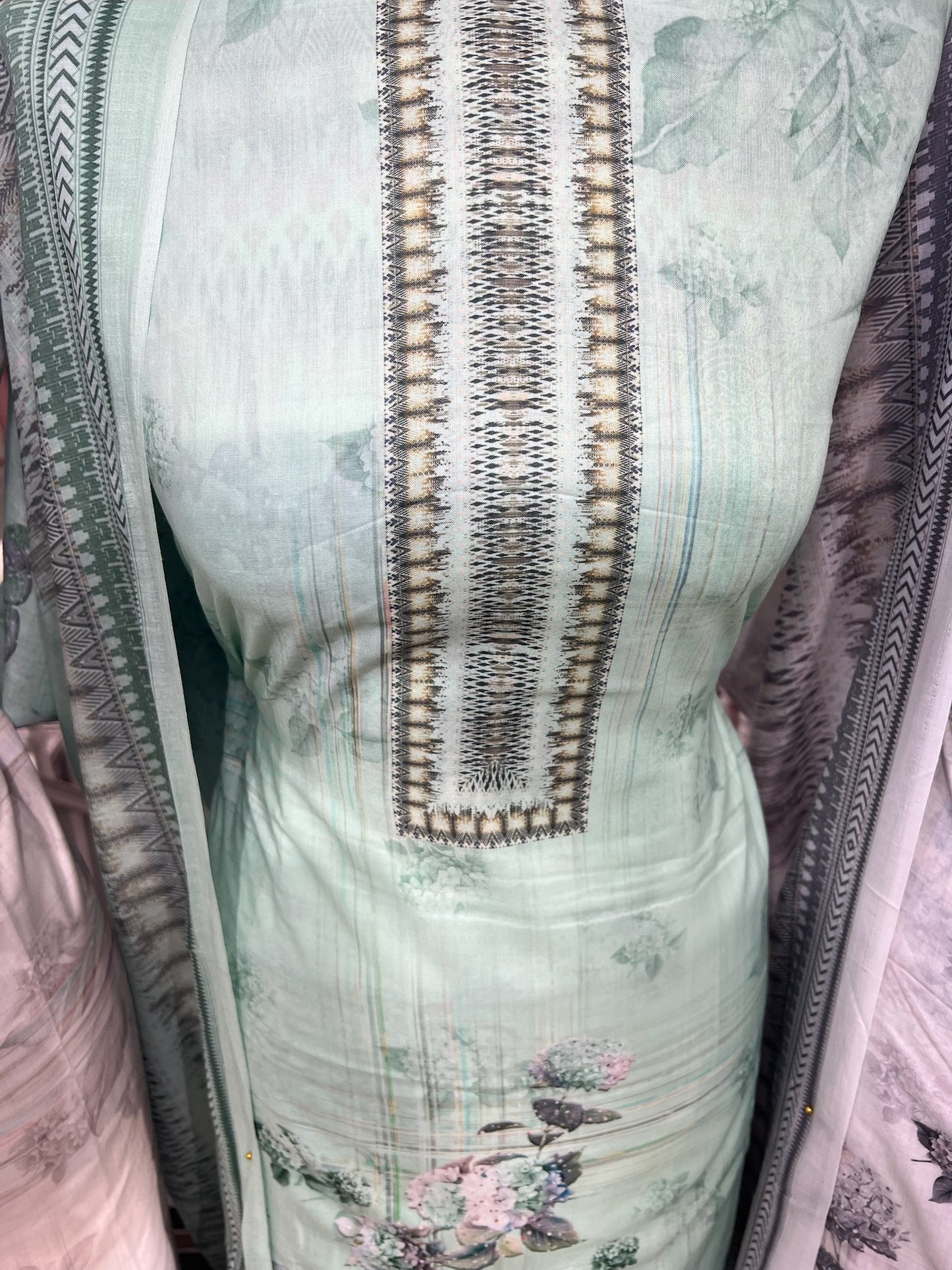 Digital Print Cotton Lawn