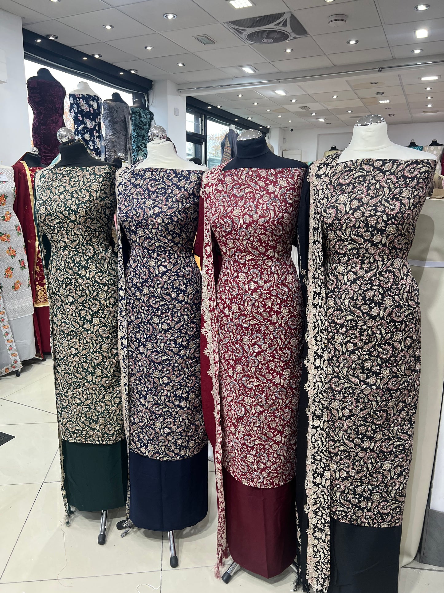 Digital Print Marina/Alpine With Shawl