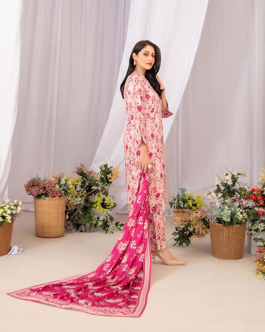 Lirah By 𝐓𝐚𝐰𝐚𝐤𝐤𝐚𝐥 𝐅𝐚𝐛𝐫𝐢𝐜𝐬-D-5431