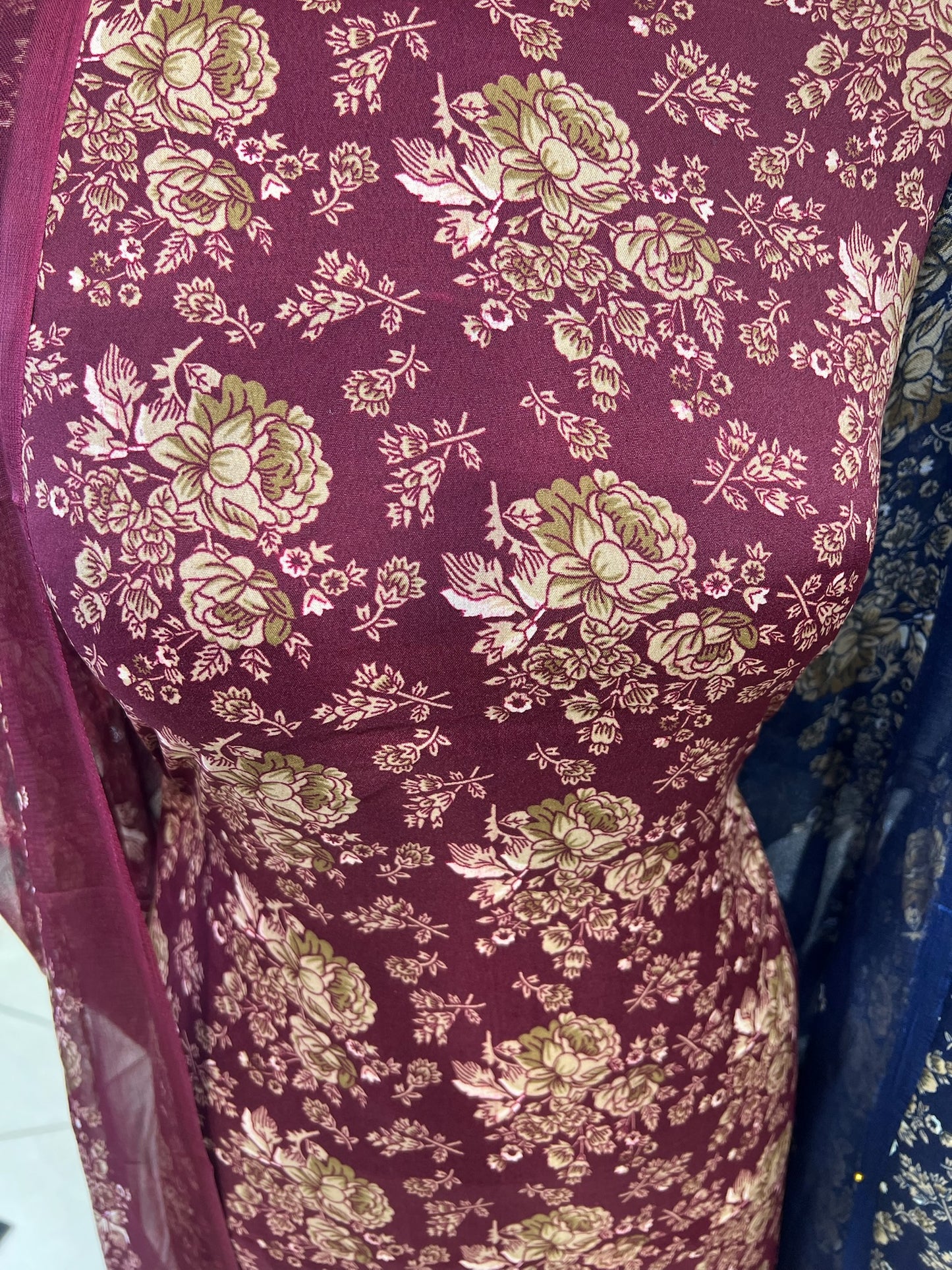 Digital Print Malai Crepe Suits – Floral Print & Chiffon Dupatta