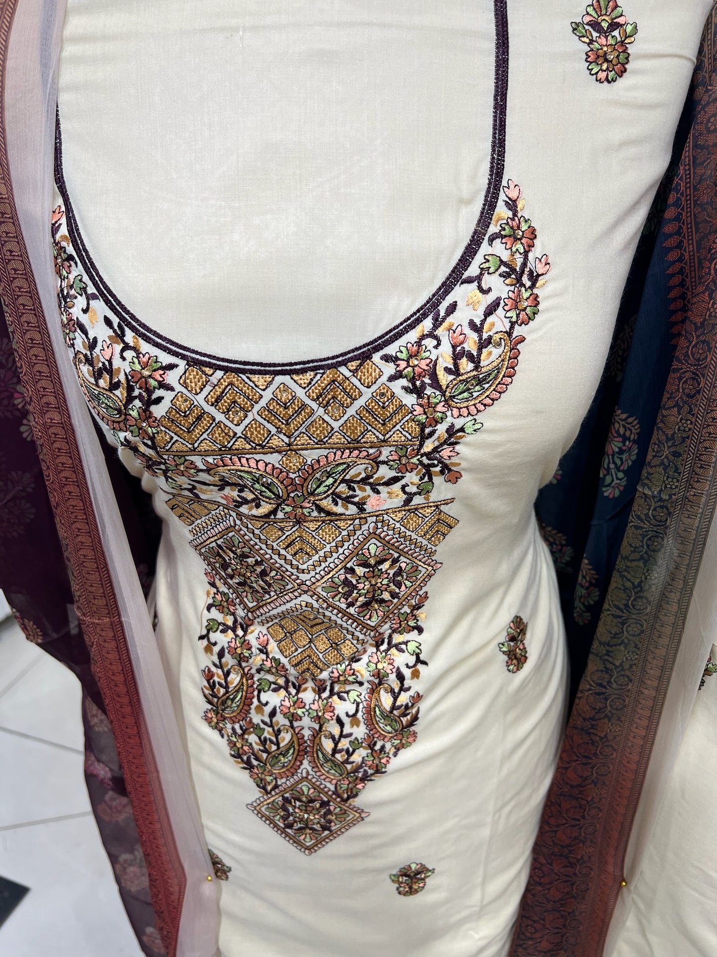 Embroidered Cotton Lawn