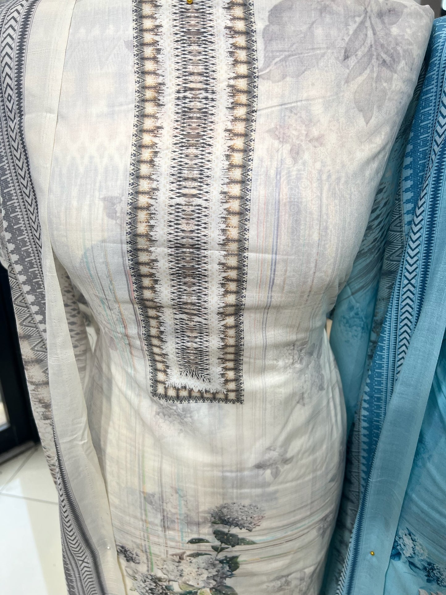 Digital Print Cotton Lawn