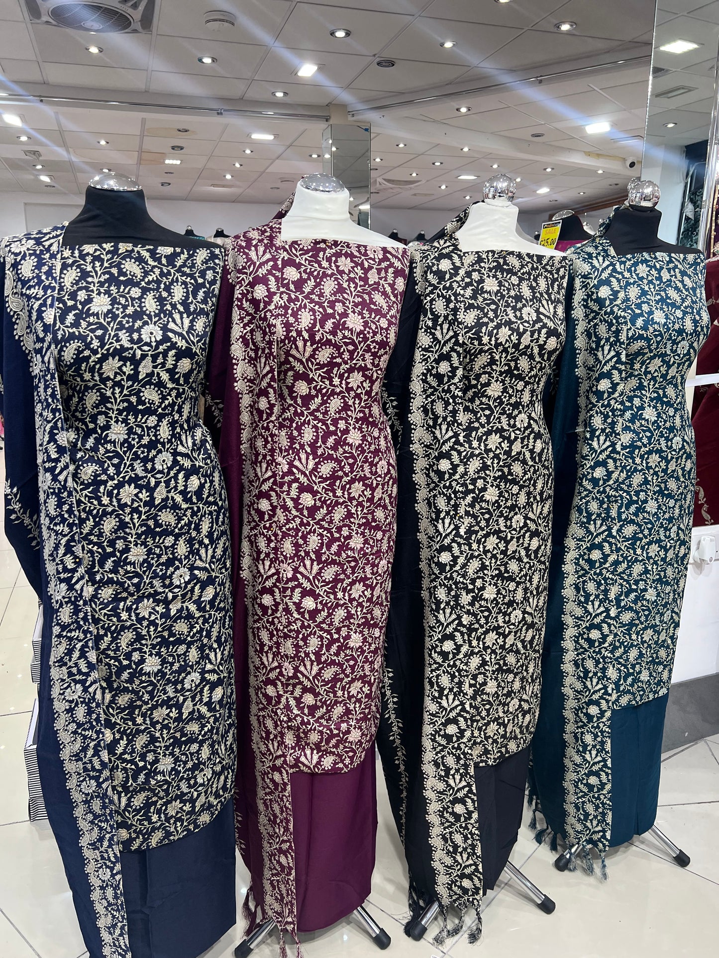 Digital Print Marina/Alpine With Shawl