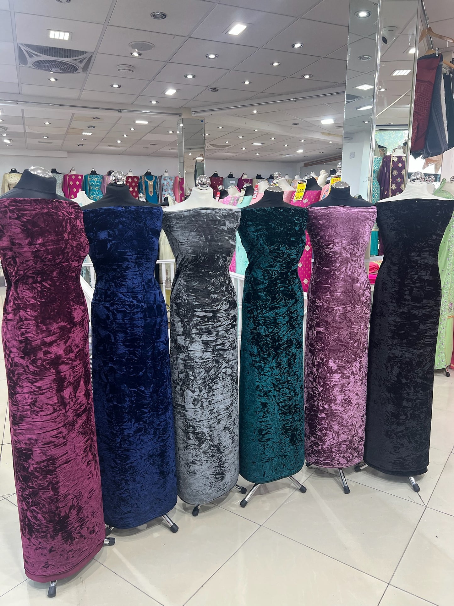 Premium luxurious crushed velvet Suit (full suit 4 yards)