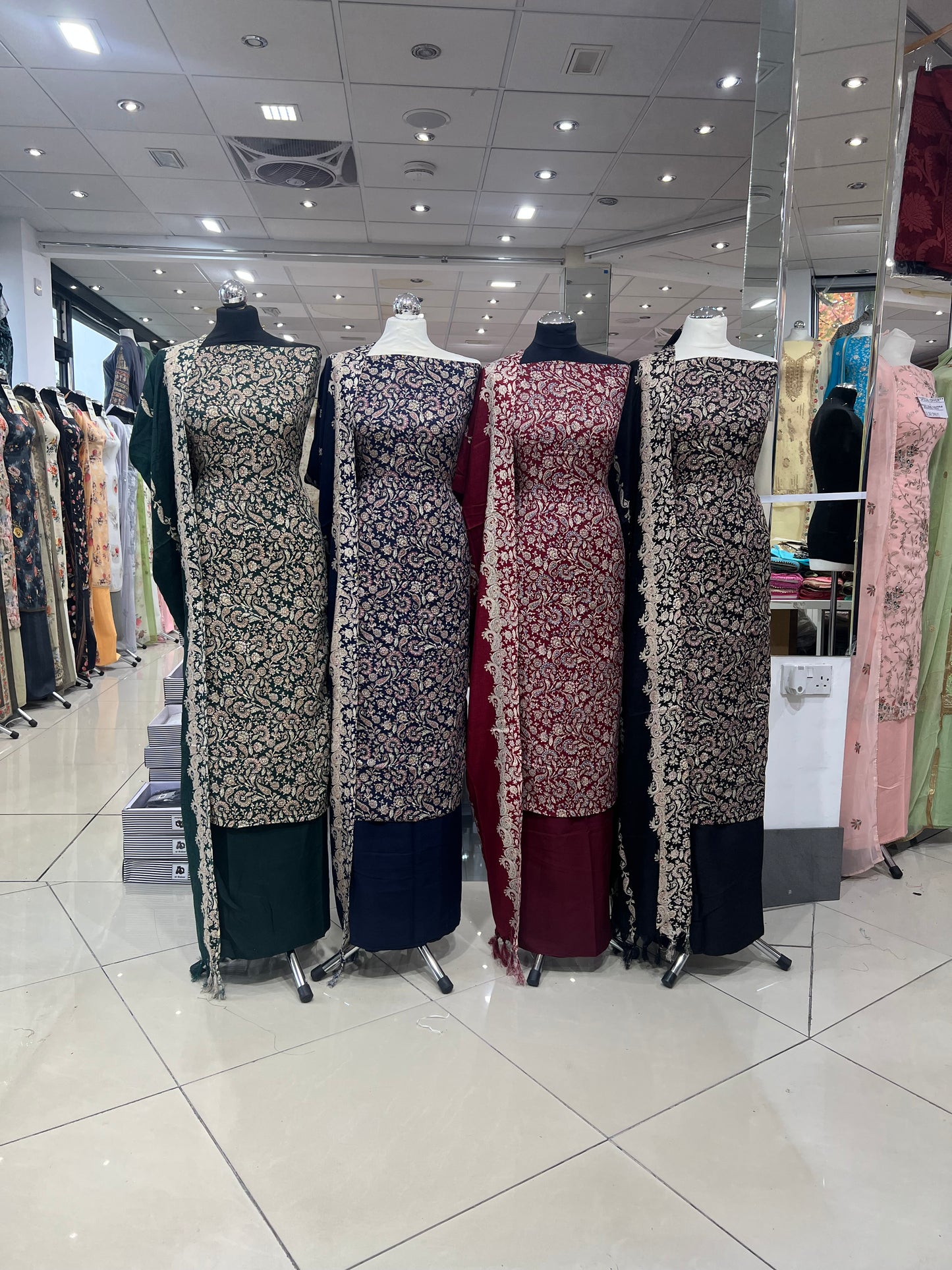 Digital Print Marina/Alpine With Shawl