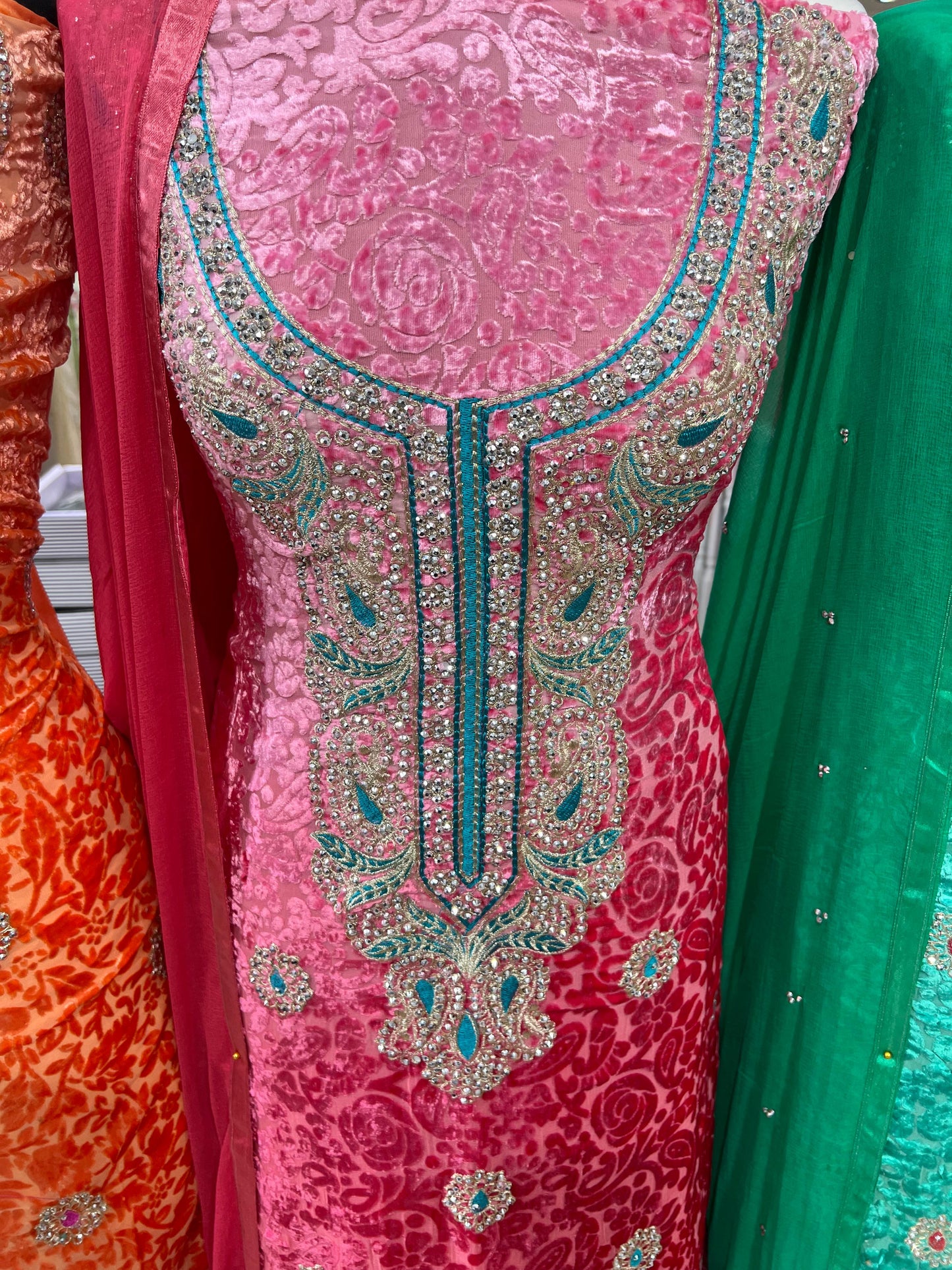Plachi Unstitched Suit