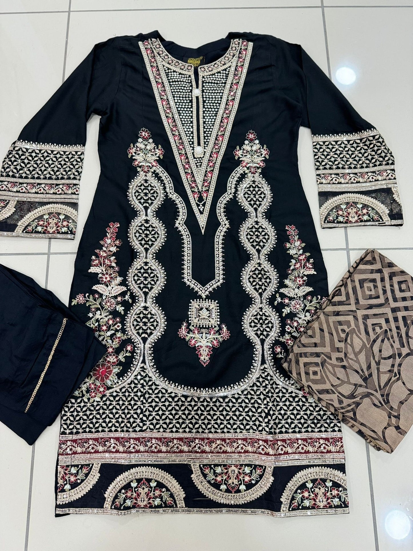 Linen Embroidered Suit