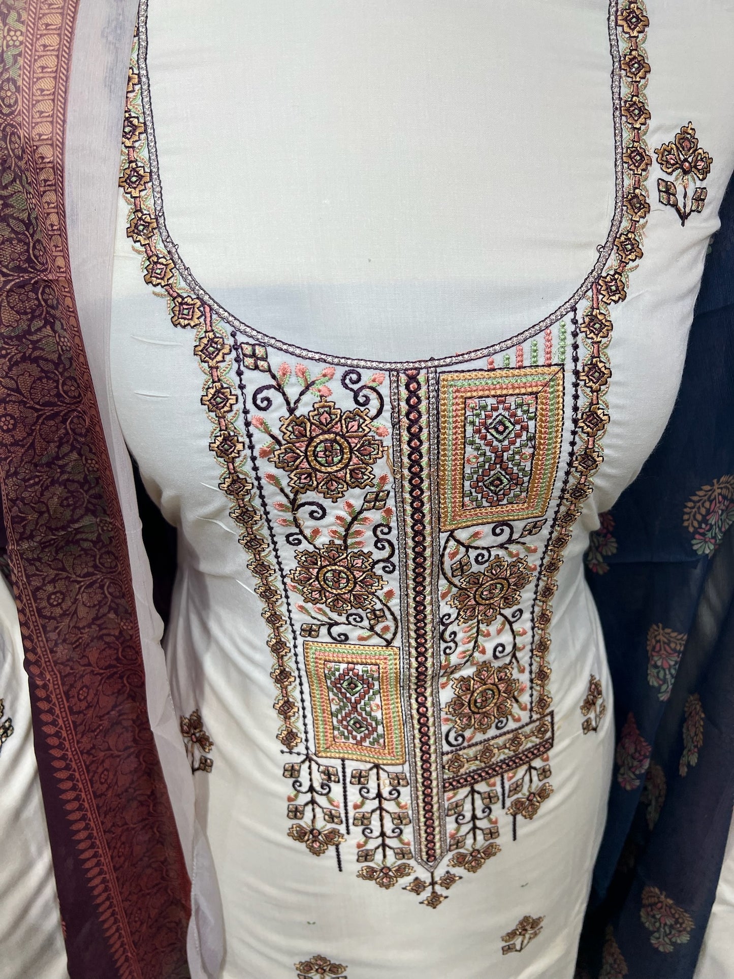 Exquisite Cotton Lawn Embroidered Neckline