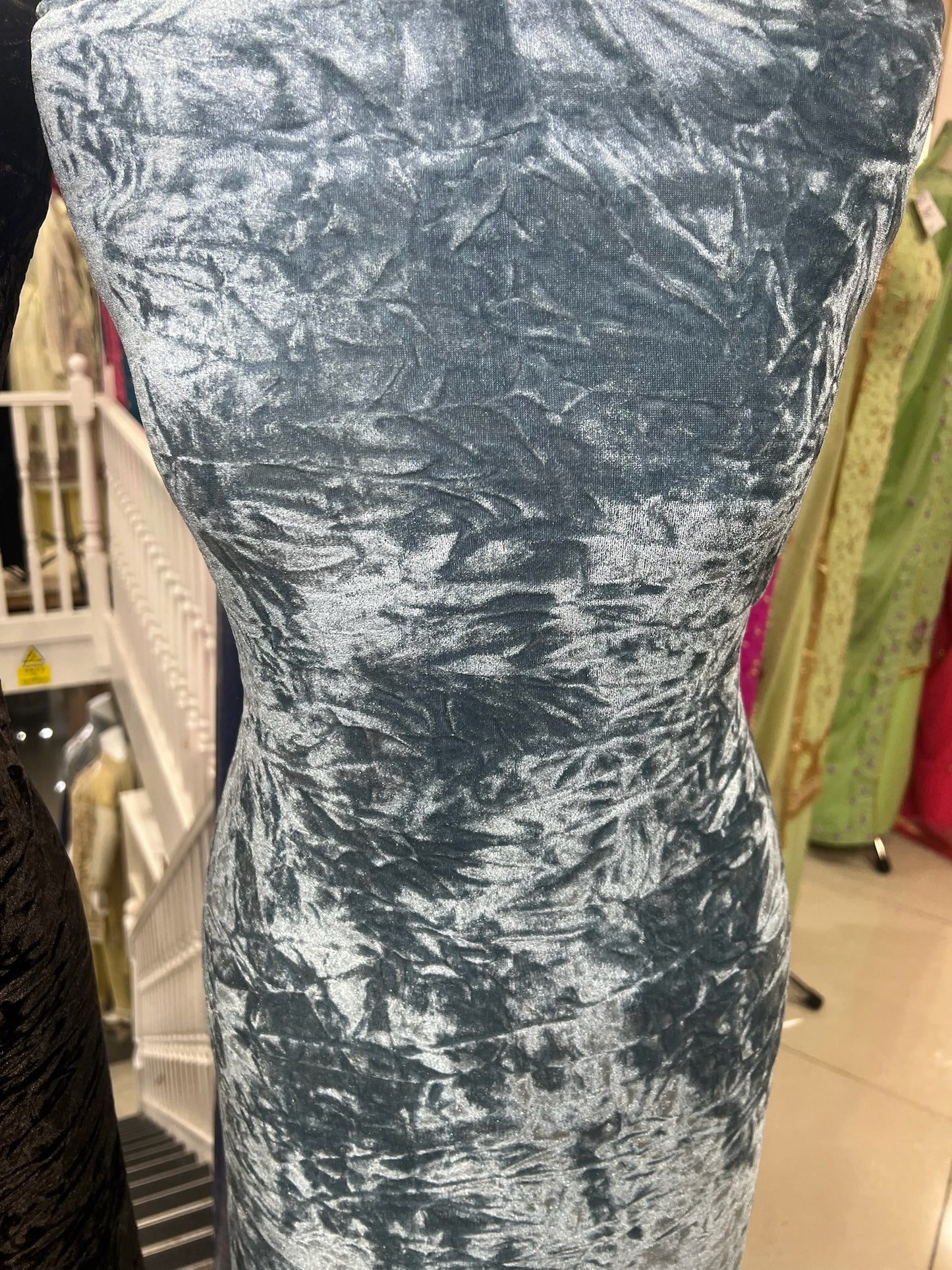 Premium luxurious crushed velvet Suit (full suit 4 yards)
