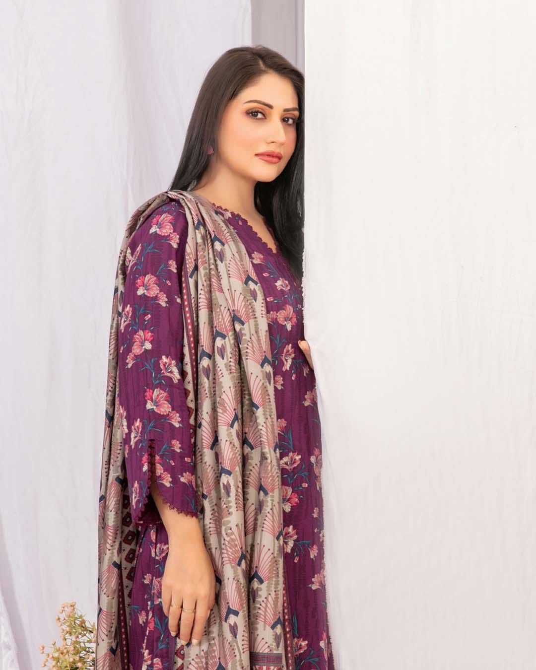 Lirah By 𝐓𝐚𝐰𝐚𝐤𝐤𝐚𝐥 𝐅𝐚𝐛𝐫𝐢𝐜𝐬-D-5426