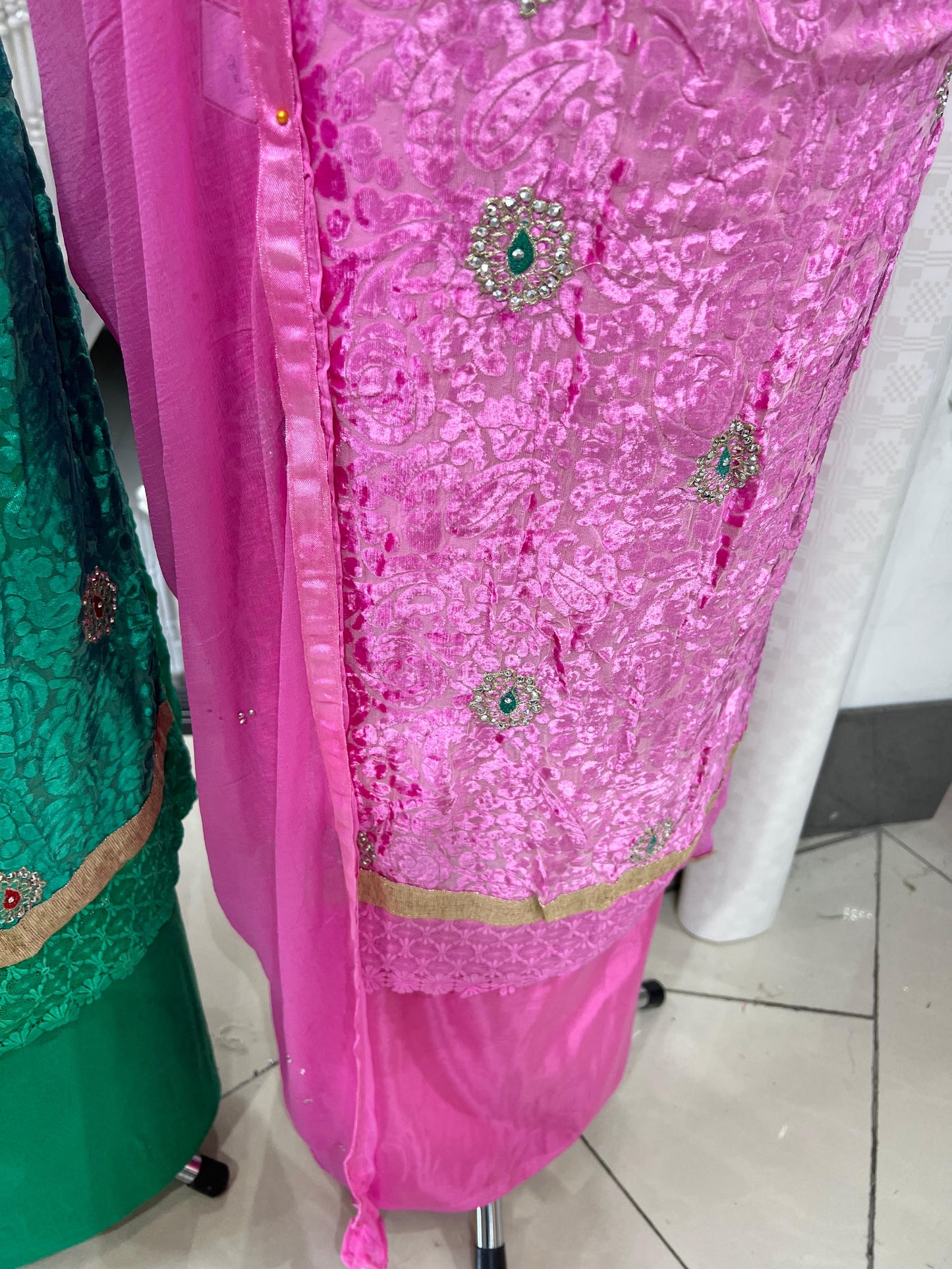 Plachi Unstitched Suit