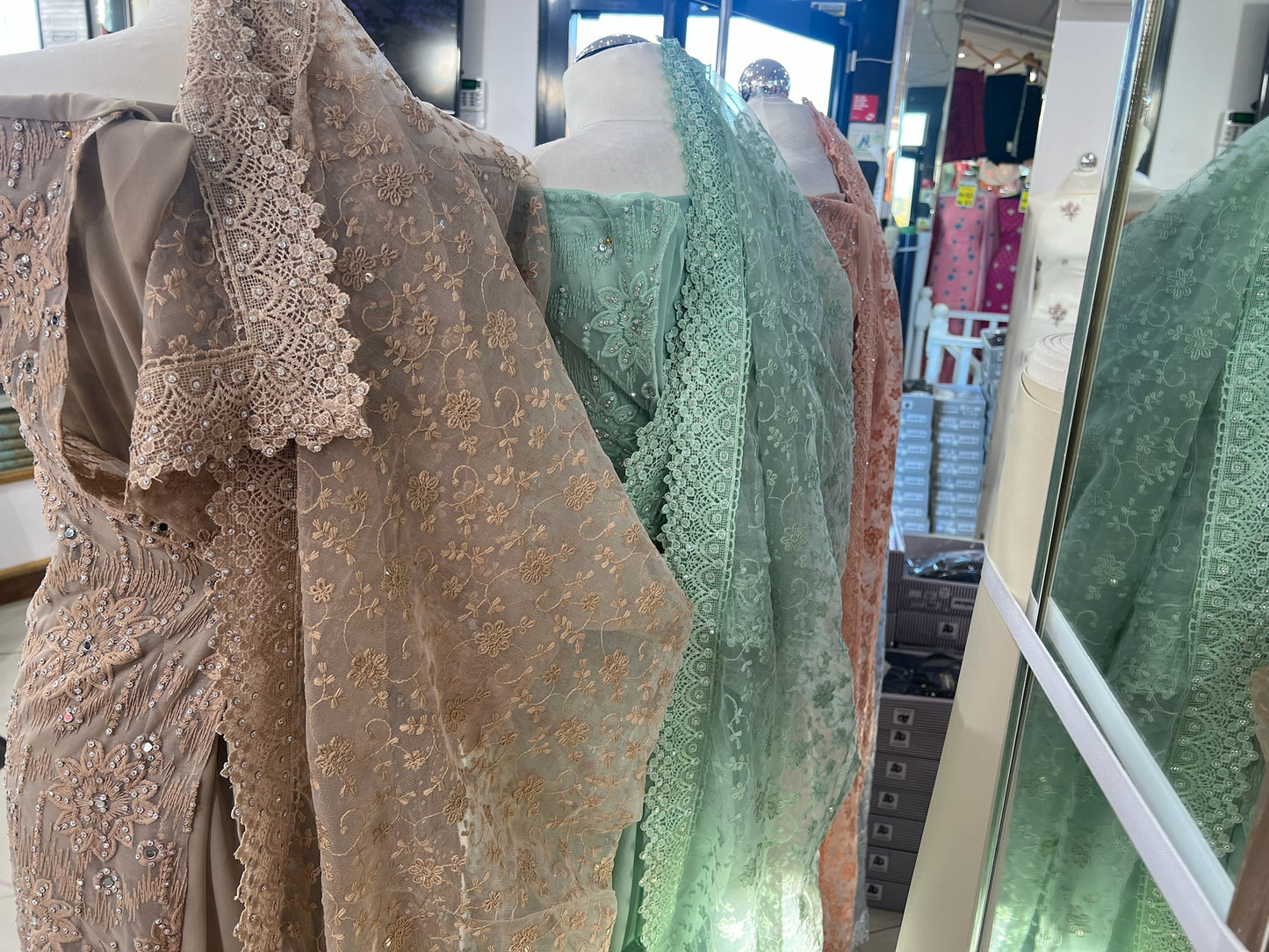 Party‑Wear Net Suits with Lace & Thread‑Embroidered Dupatta