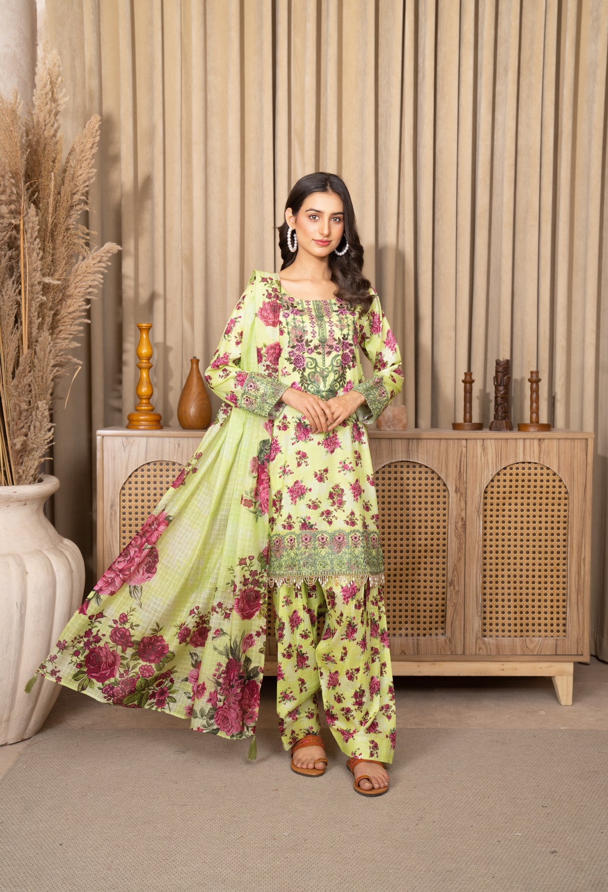 Farashy Shalwar Iznik Inspired Summer/Spring Lawn- Neon Green Floral