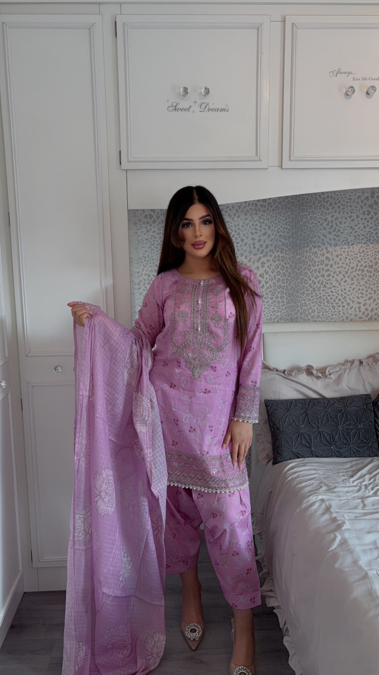 Farashy Shalwar Iznik Inspired Summer/Spring Lawn- Hot Pink Farashy