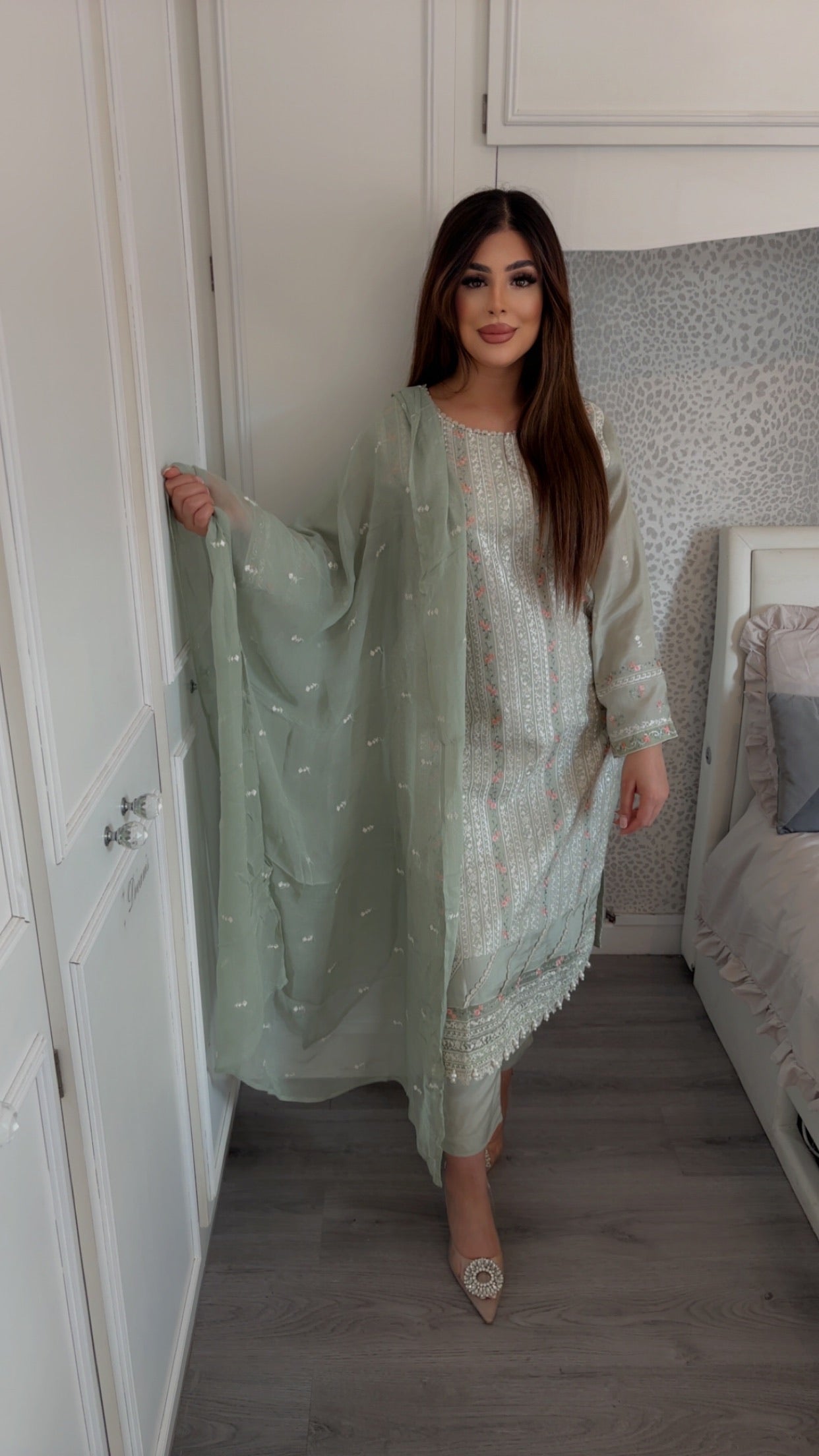 Maryam & Mariya’s Agha-Noor Inspired Viscose Formal