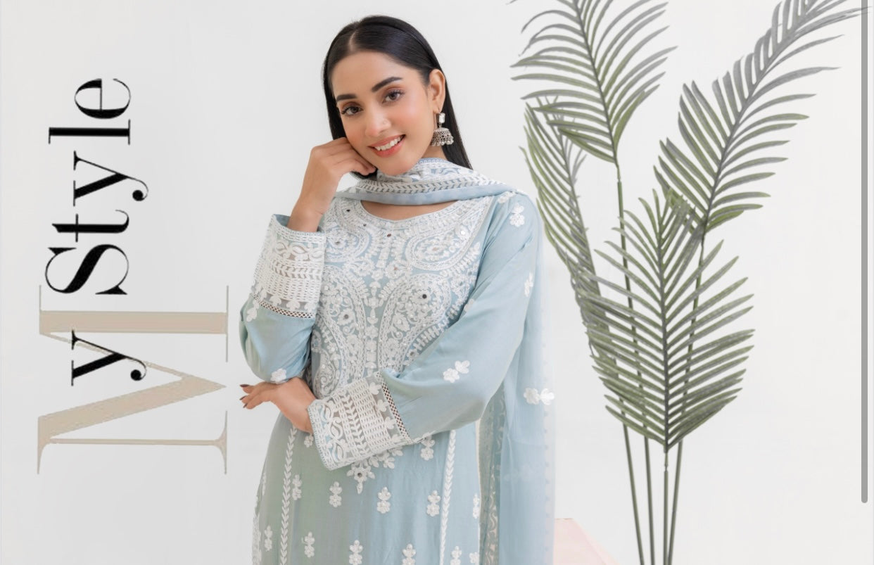 Luxurious Linen with Embroidered plazo