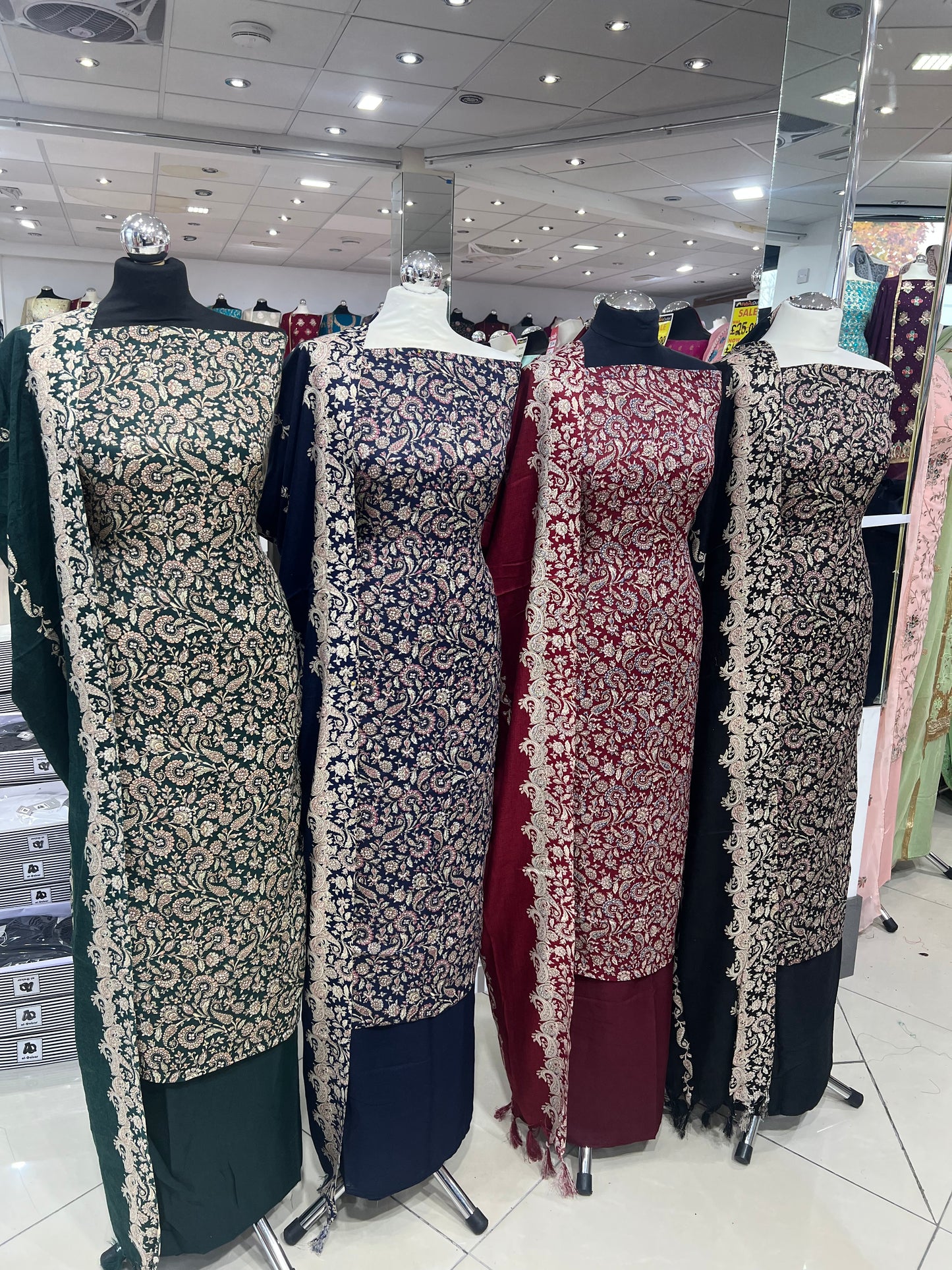 Digital Print Marina/Alpine With Shawl