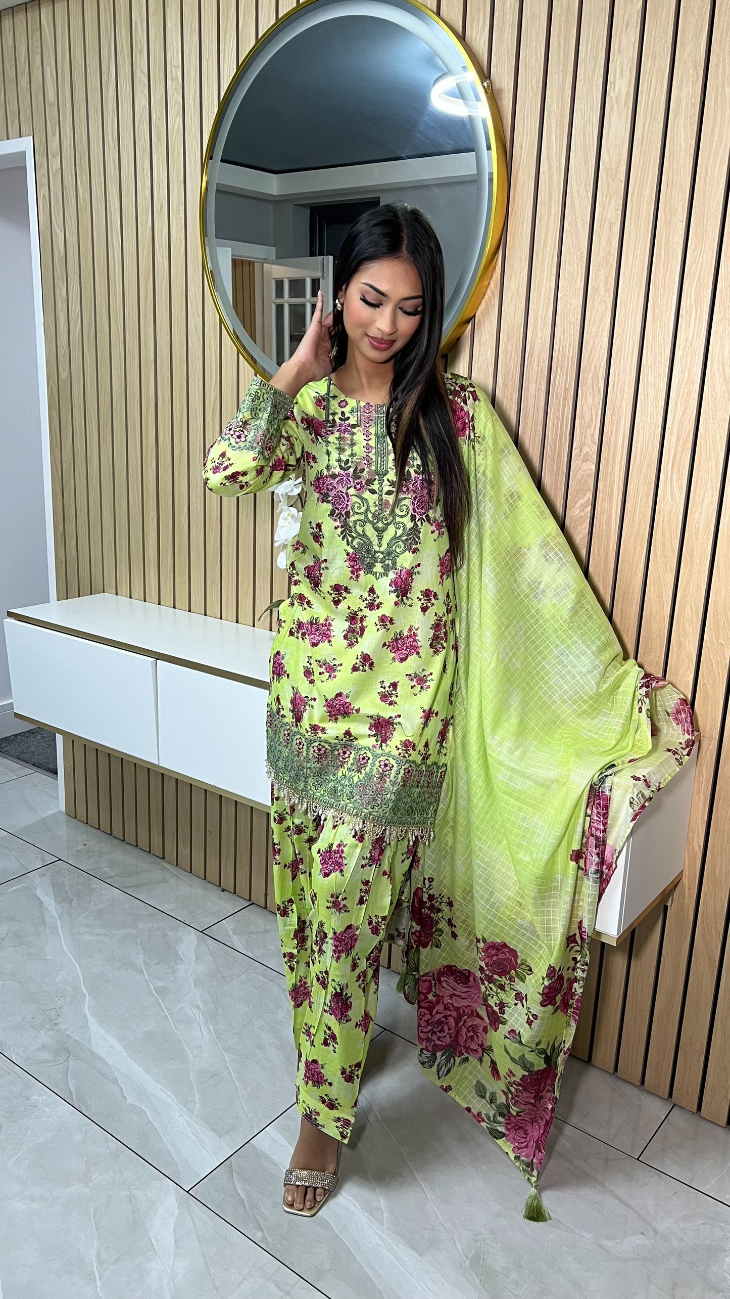 Farashy Shalwar Iznik Inspired Summer/Spring Lawn- Neon Green Floral