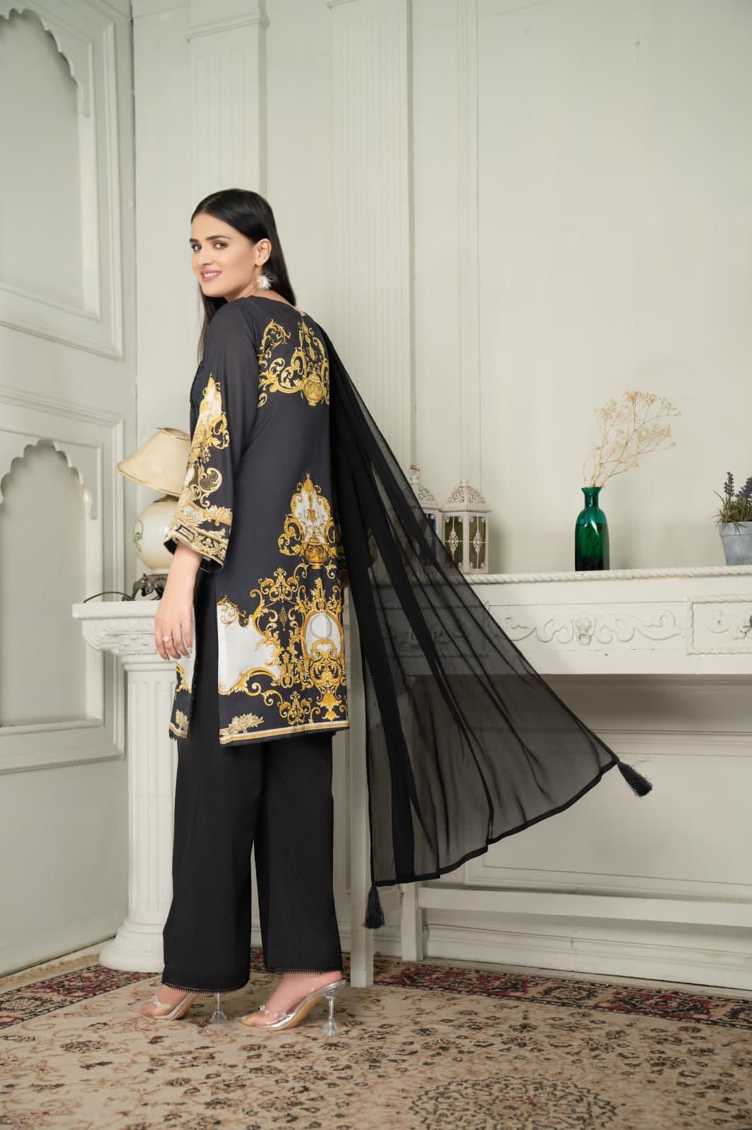 Areesha's Luxury Lawn Pret