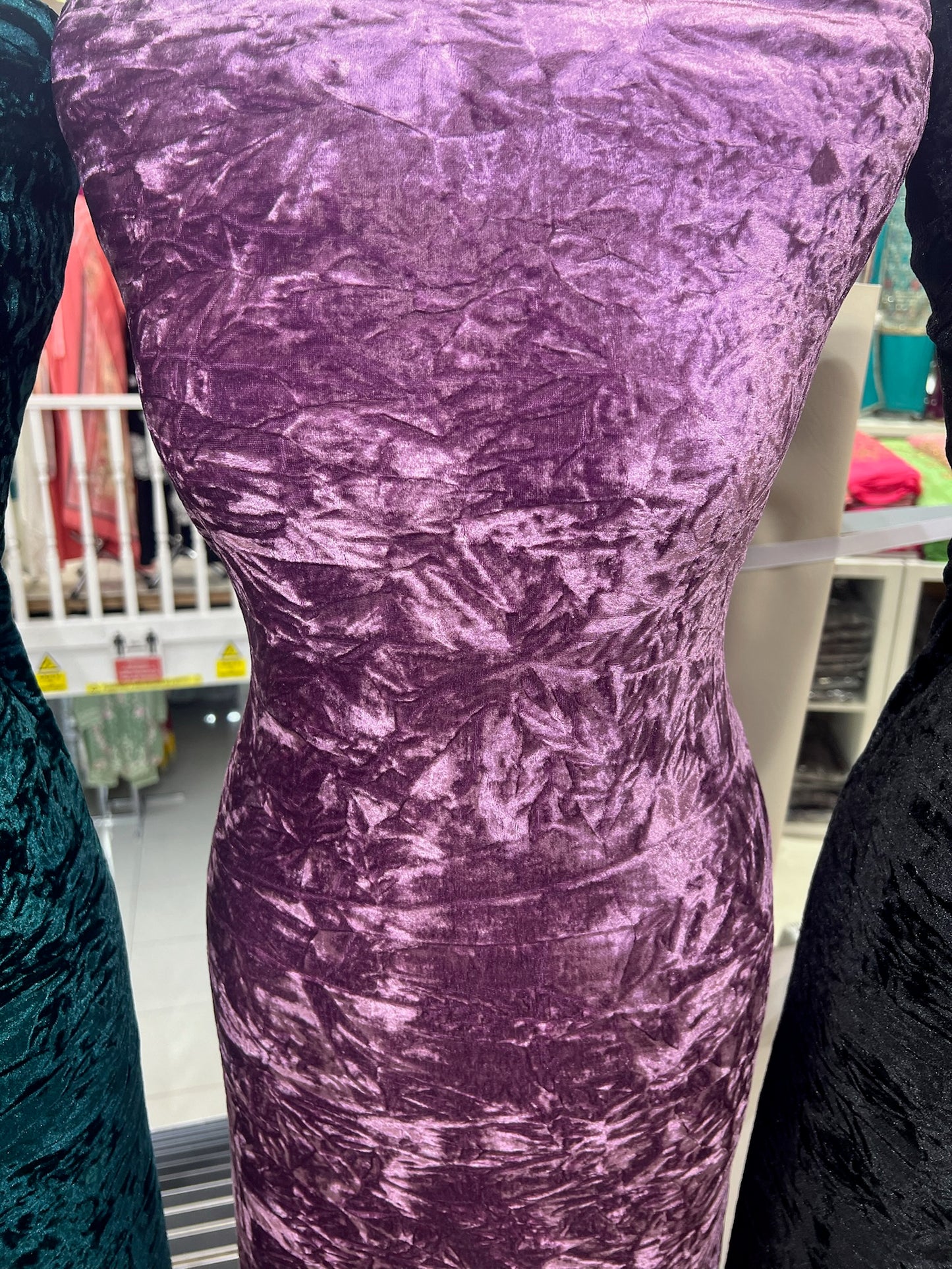 Premium luxurious crushed velvet Suit (full suit 4 yards)