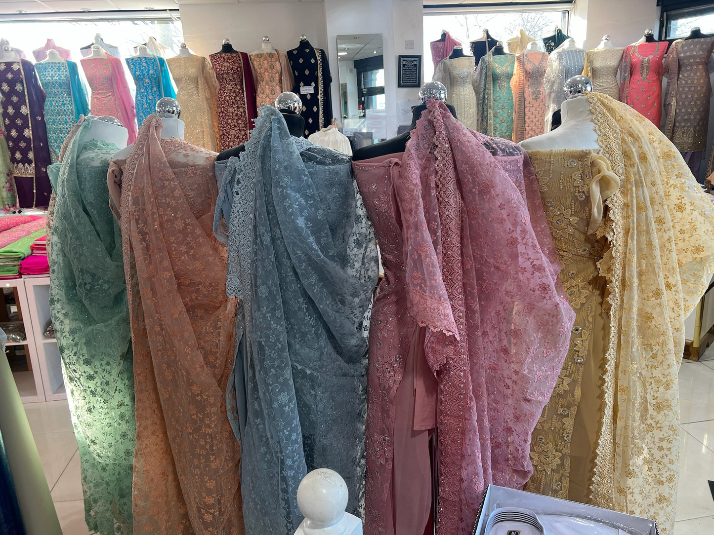 Party‑Wear Net Suits with Lace & Thread‑Embroidered Dupatta