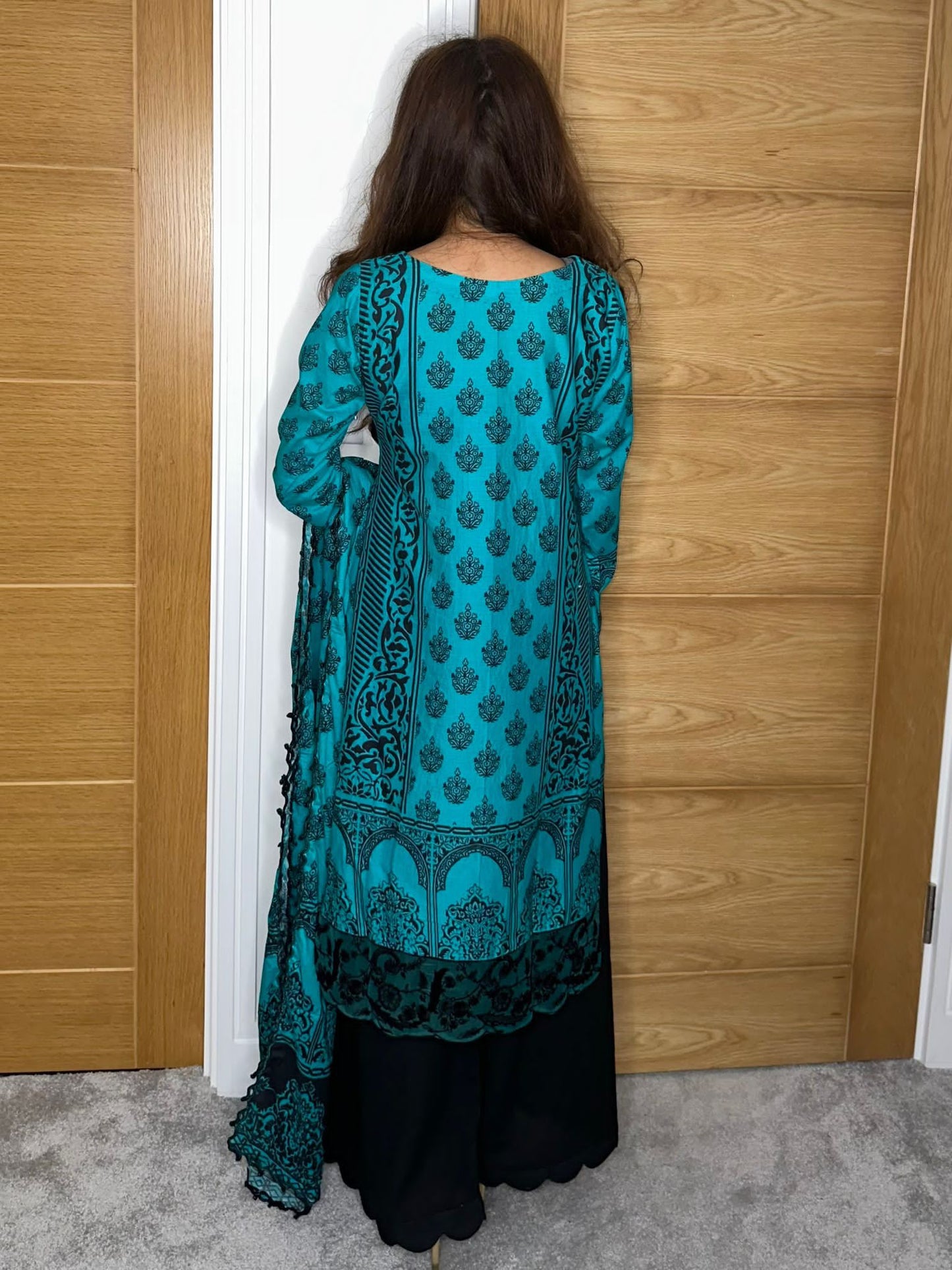 Areesha's Luxury Lawn Pret