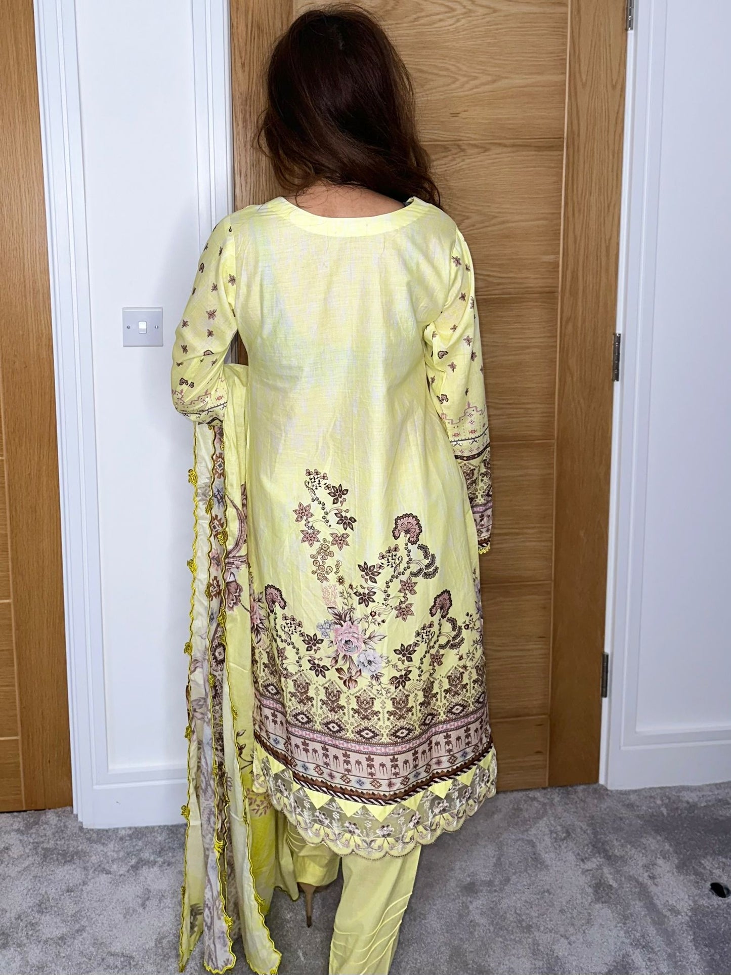 Areesha's Luxury Lawn Pret