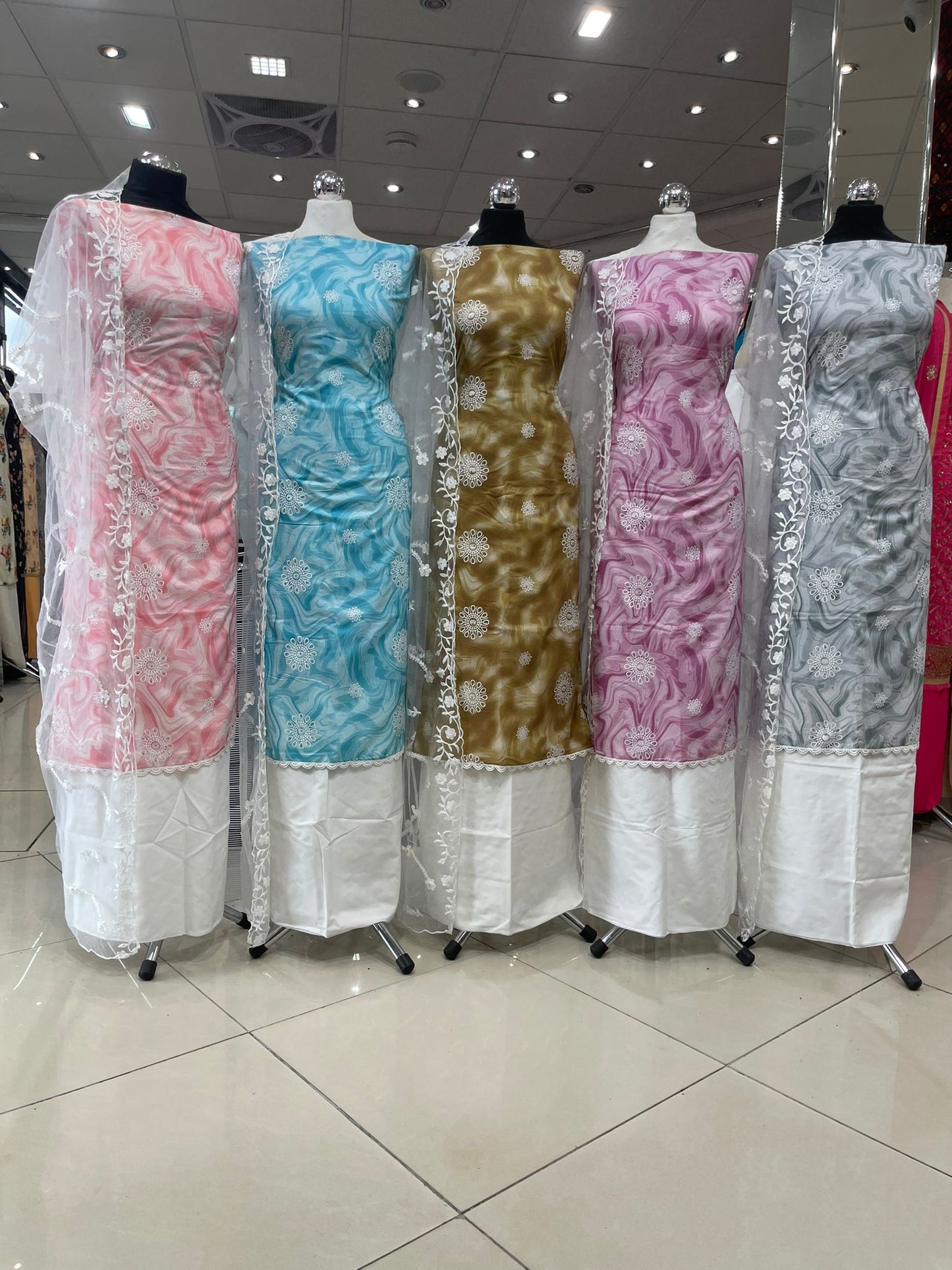 CONTRAST EMBROIDERED COTTON WITH NET DUPATTA