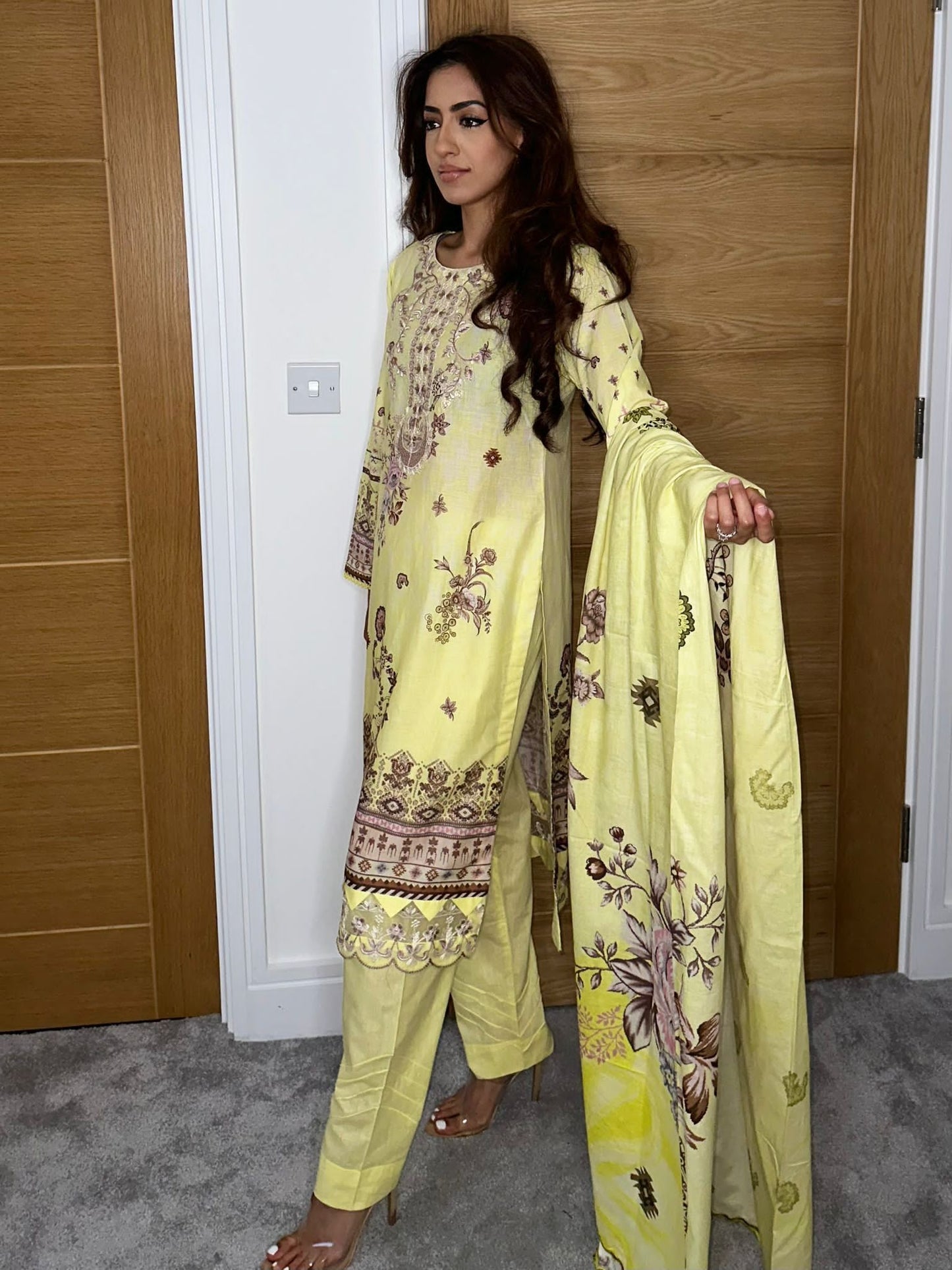 Areesha's Luxury Lawn Pret