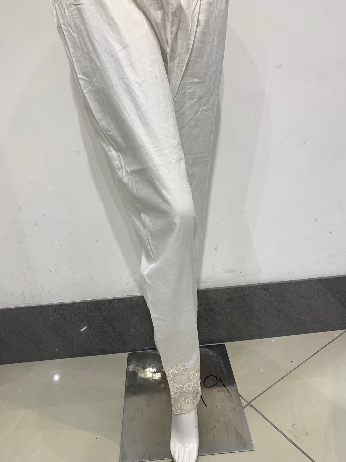 Women's White Trouser