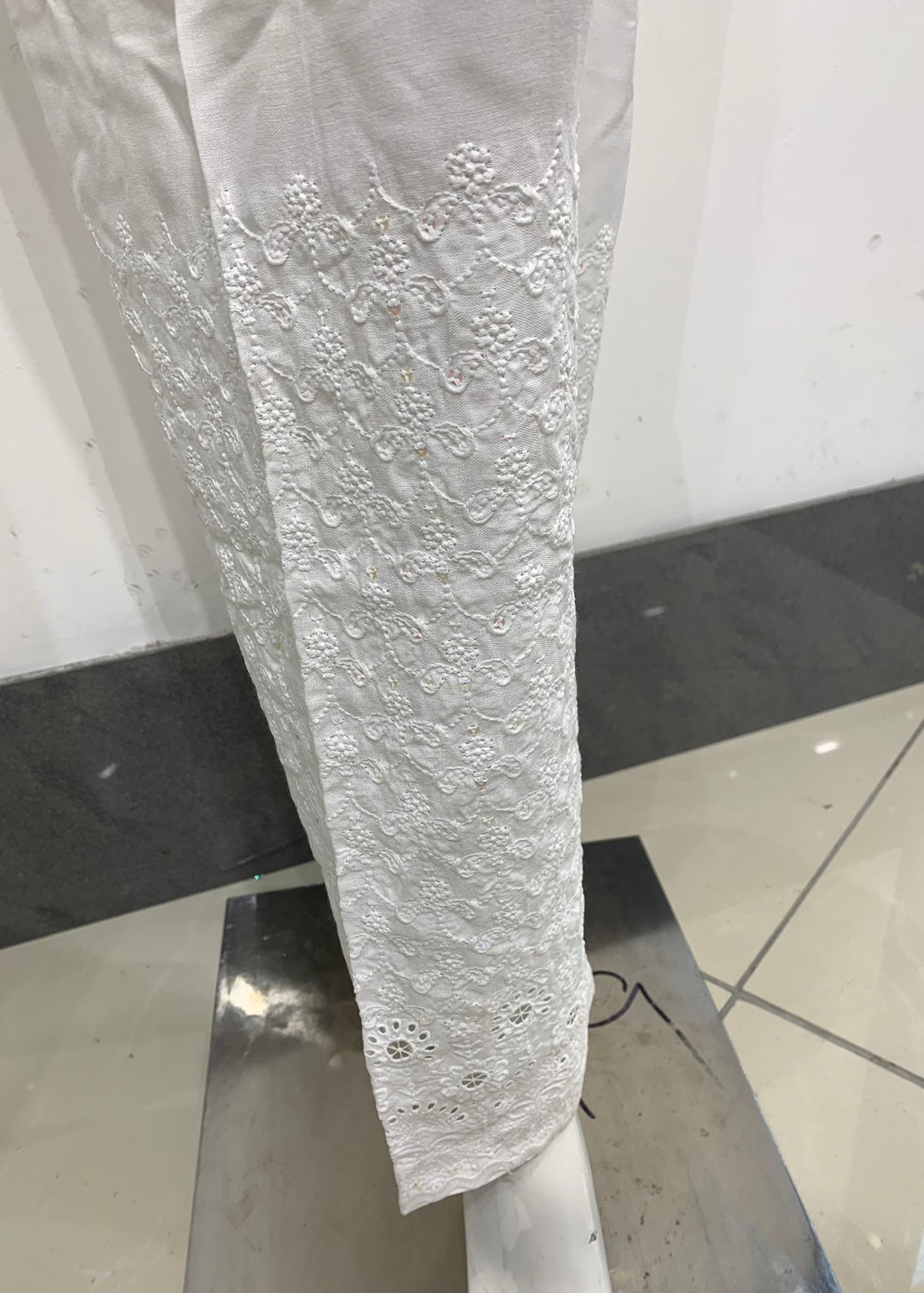 Women's White Trouser