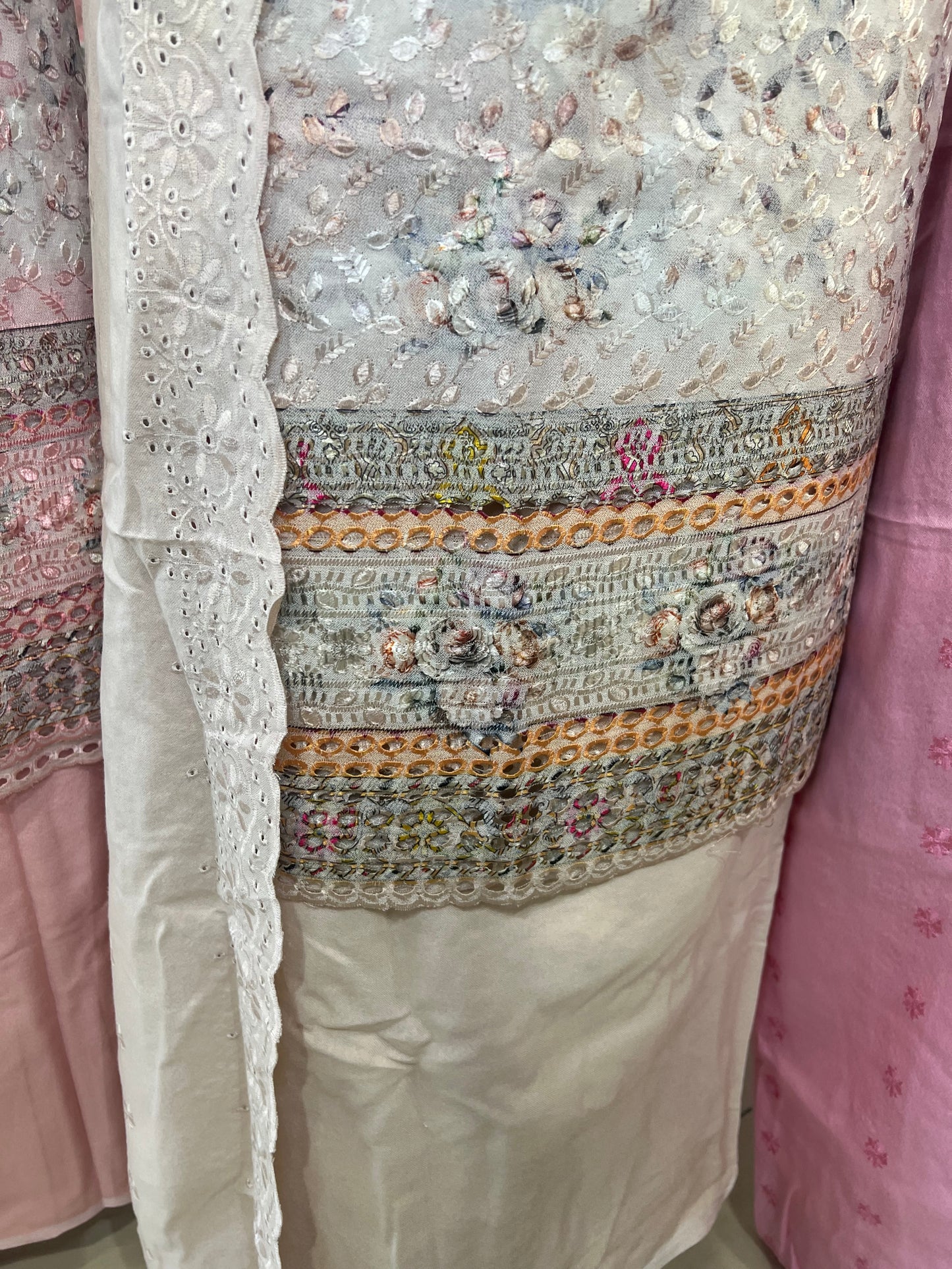 Embroidered Chikankari Alpine