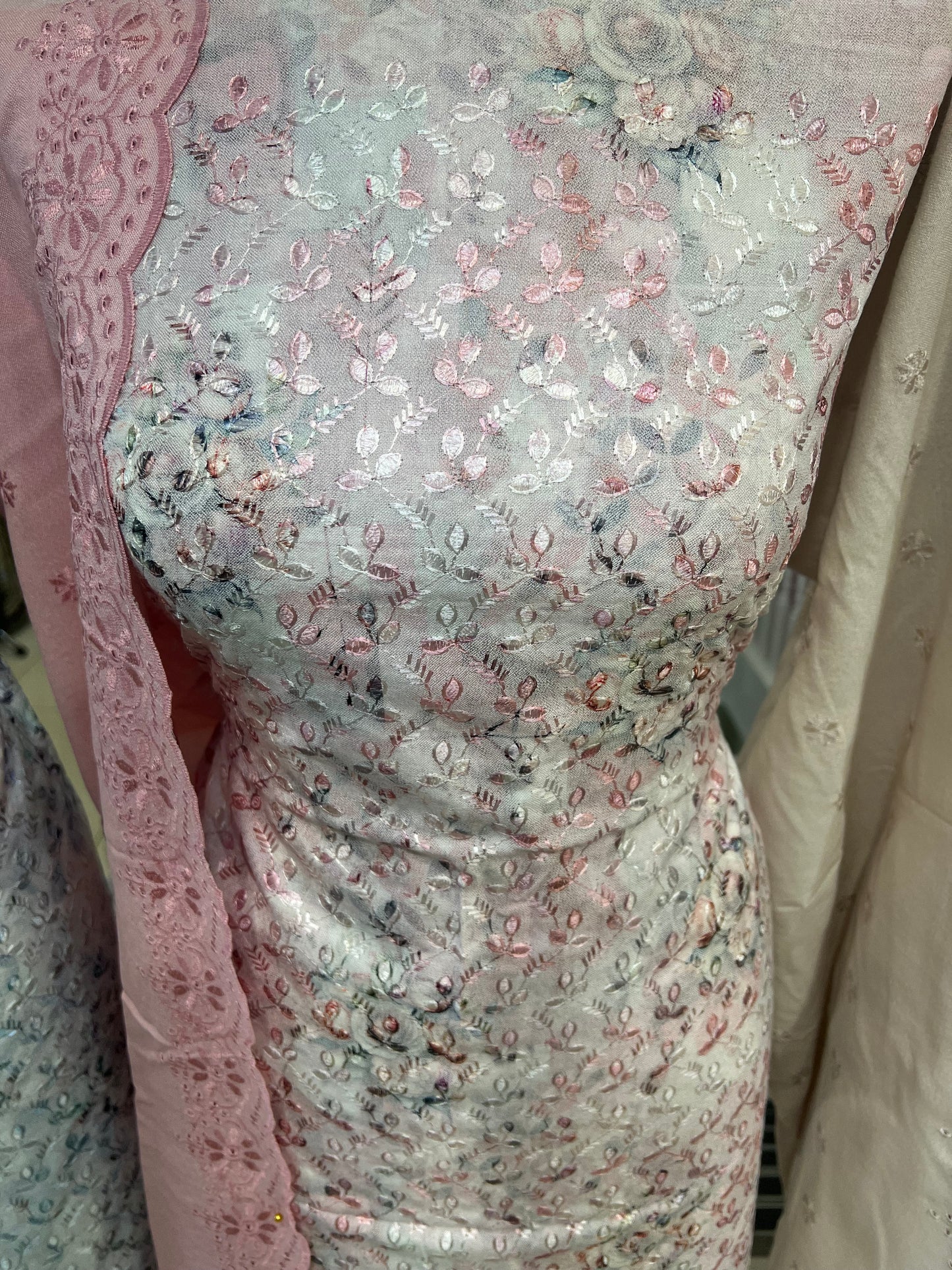 Embroidered Chikankari Alpine