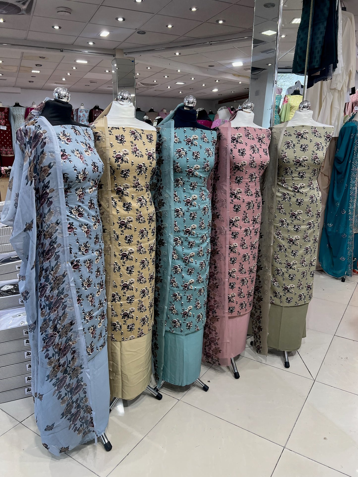 Digital Print Malai Crepe Suits – Floral Collection with Printed Chiffon Dupatta
