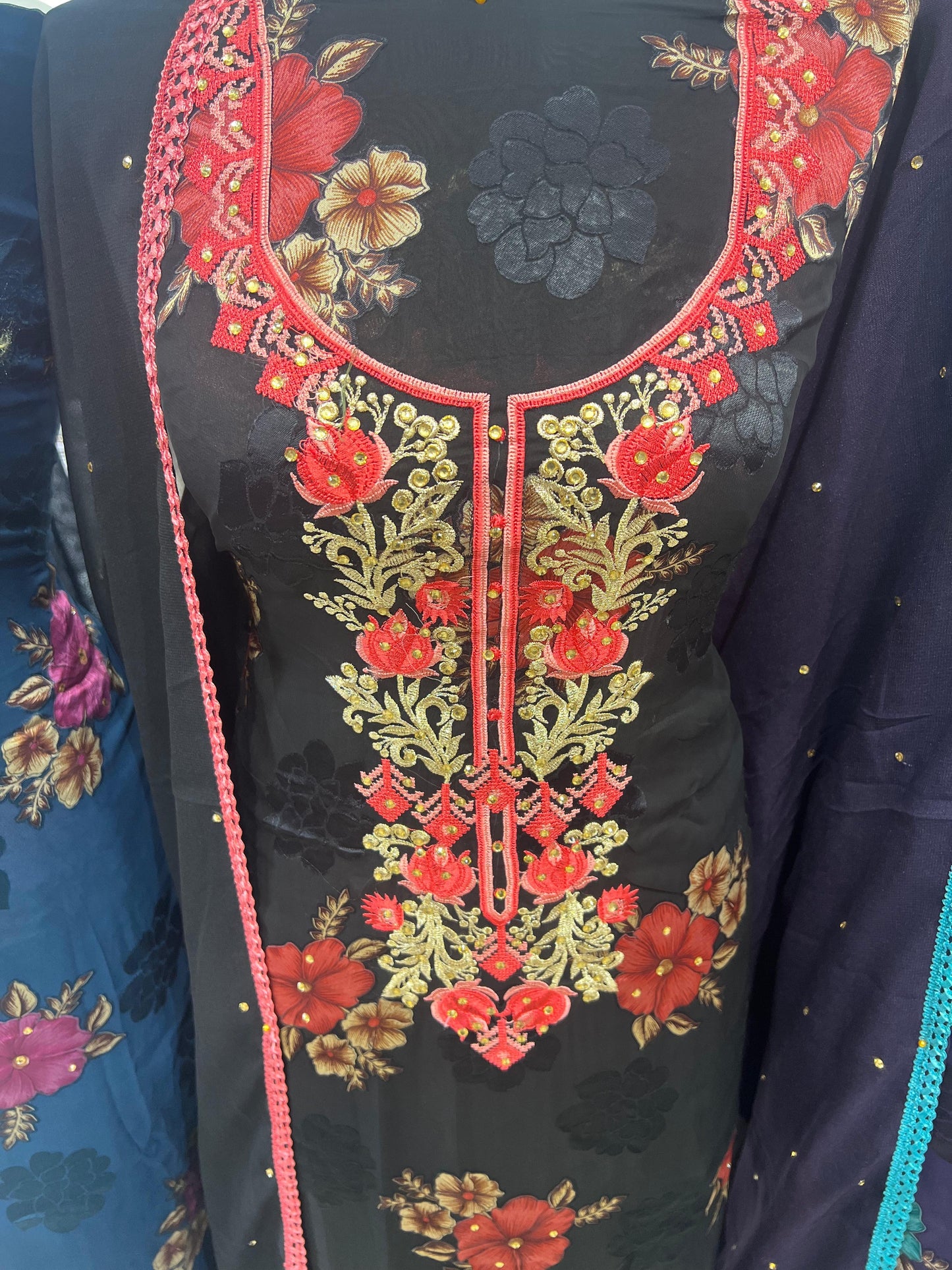 Plachi Unstitched Suit
