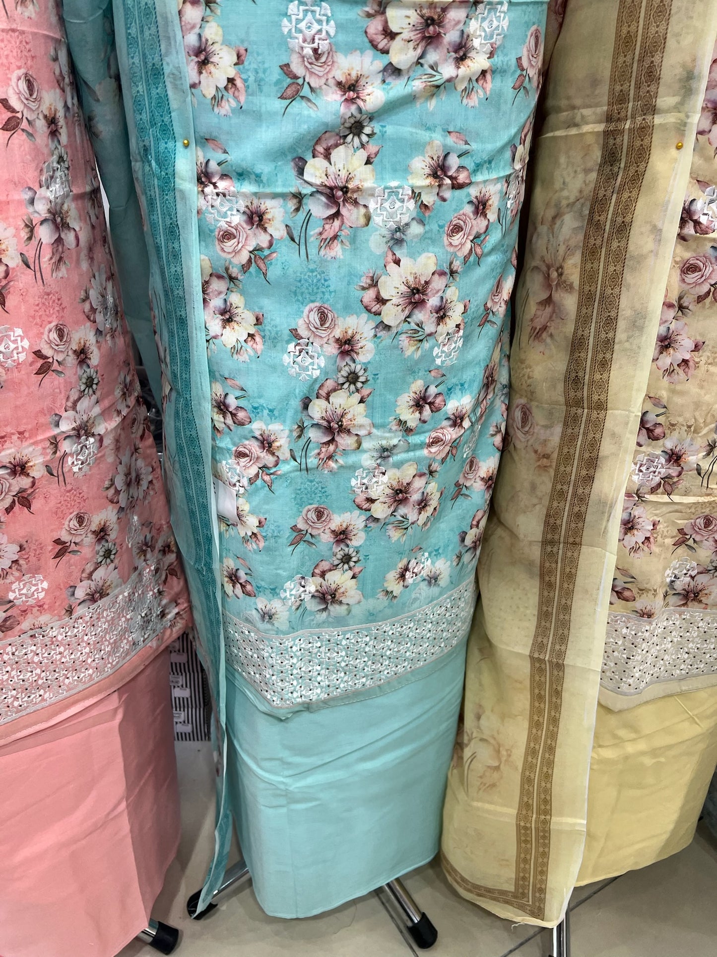 Exquisite Lawn Cotton Embroidered Floral Print
