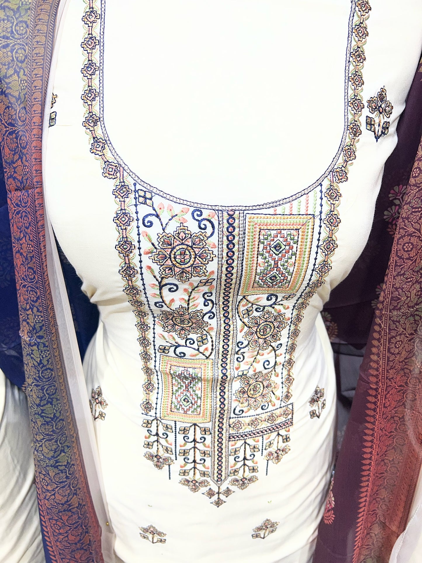 Exquisite Cotton Lawn Embroidered Neckline