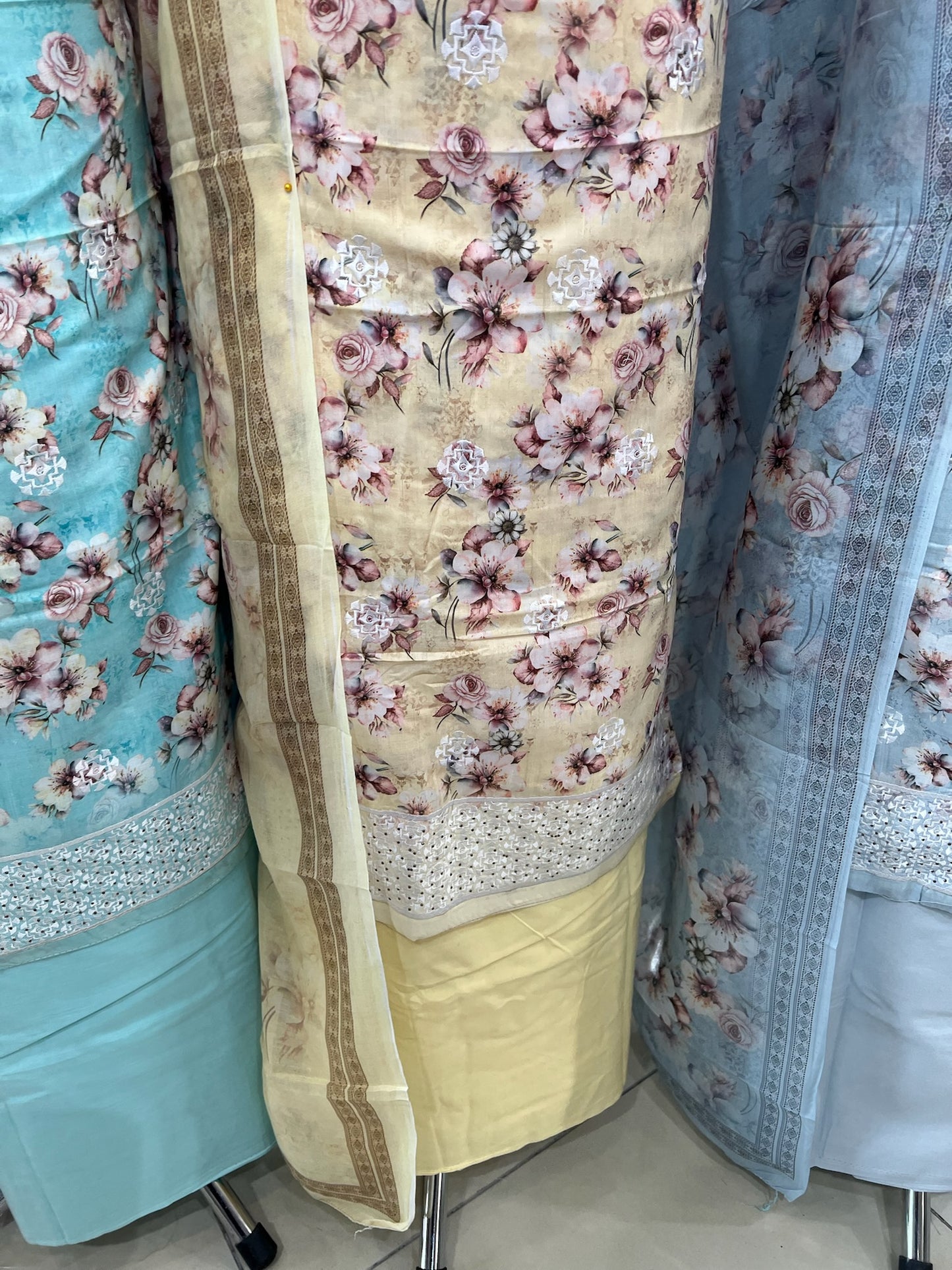 Exquisite Lawn Cotton Embroidered Floral Print
