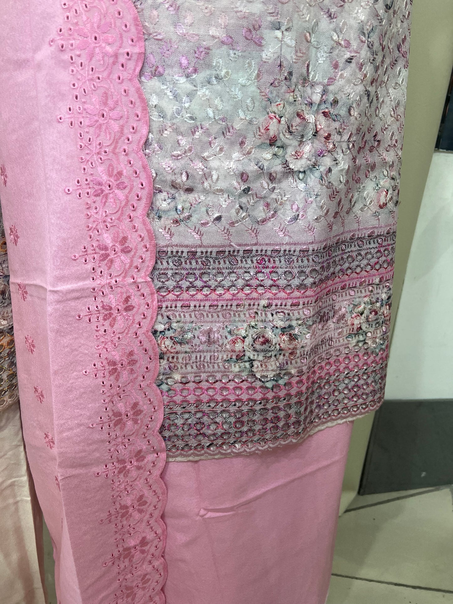 Embroidered Chikankari Alpine