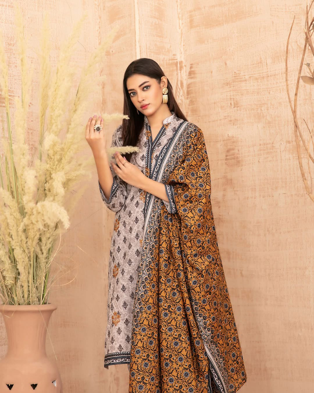 AREEKA By 𝐓𝐚𝐰𝐚𝐤𝐤𝐚𝐥 𝐅𝐚𝐛𝐫𝐢𝐜𝐬 -D-5297